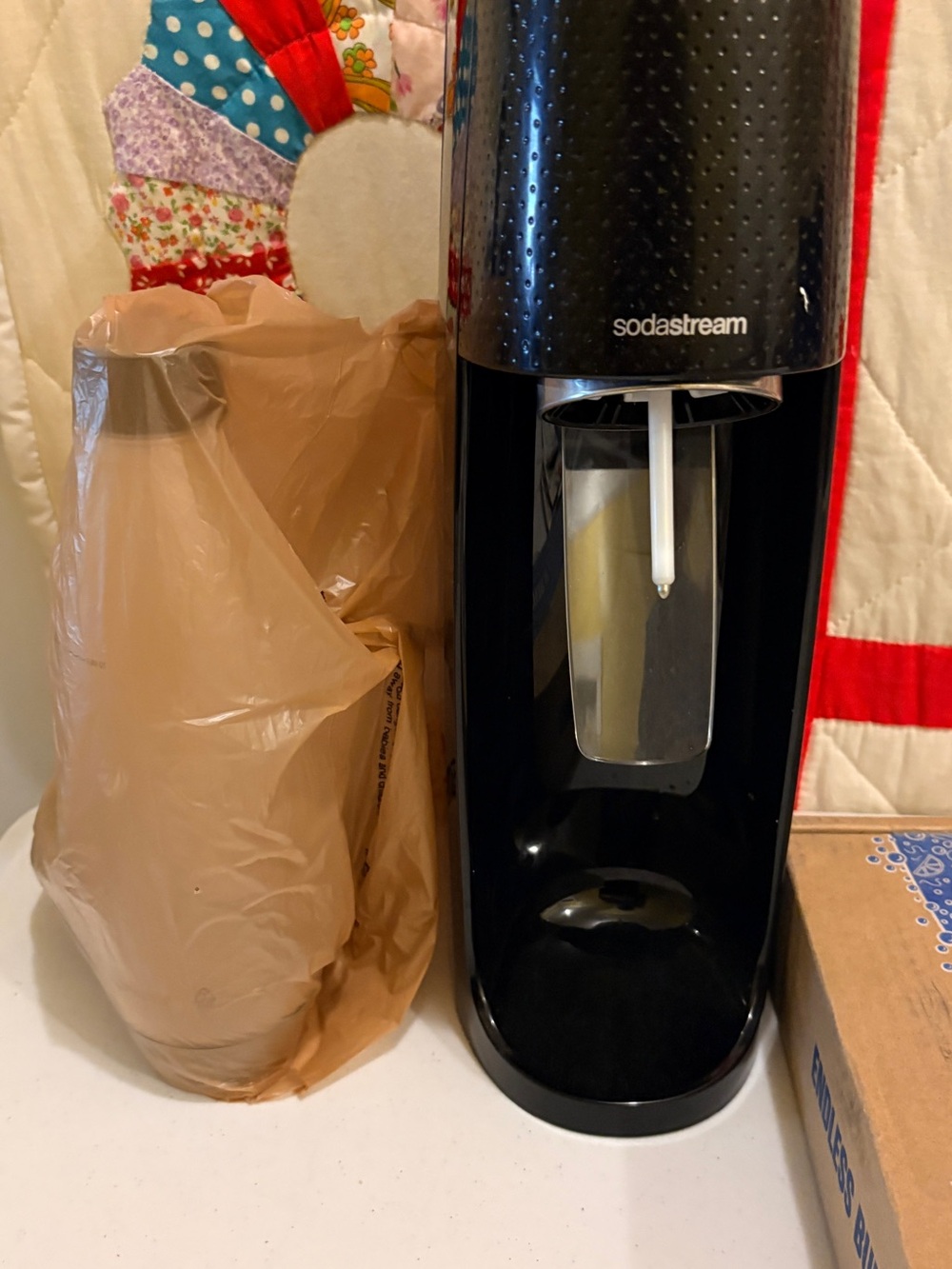 SodaStream, 3 bottles and one unused carbonation refill in Box